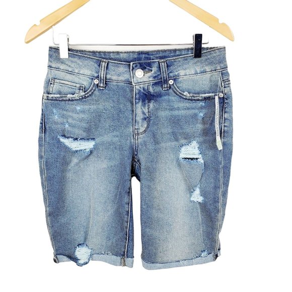 Time Tru Bermuda Jean Shorts Distressed New With Out Tag - Picture 2 of 7